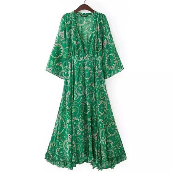 🍀Restocked! Foxy Fave Emerald Green Gypsy Dress - Picture 4 of 8